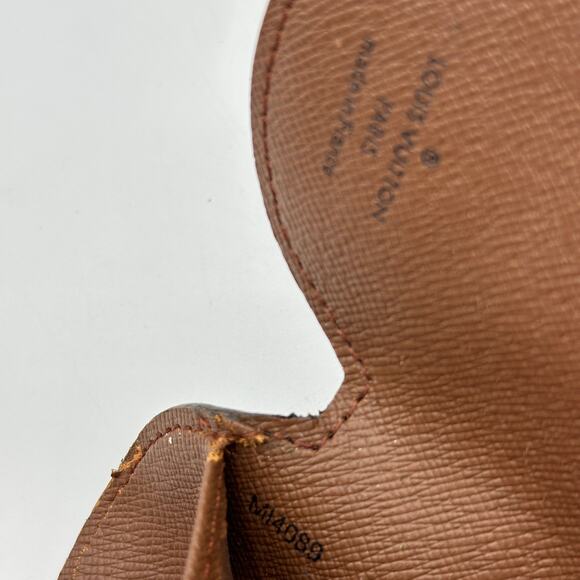 LOUIS VUITTON LV Monogram Multicles Round Key Holder GM 4 Ring - Picture 10 of 10